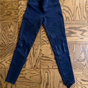 ALO Yoga Navy Blue leggings